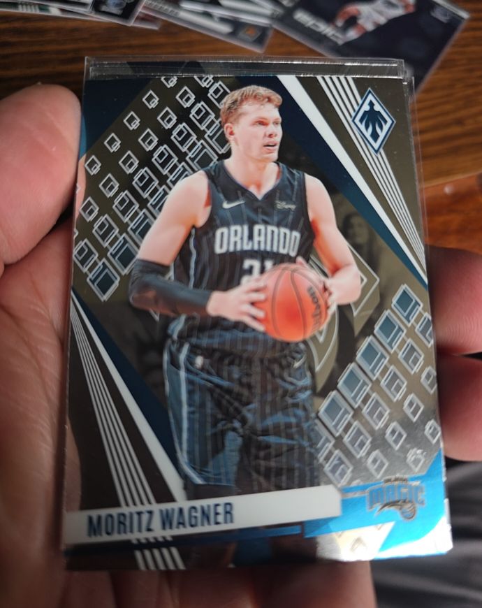 2023-24 Panini Phoenix #215 Moritz Wagner — front