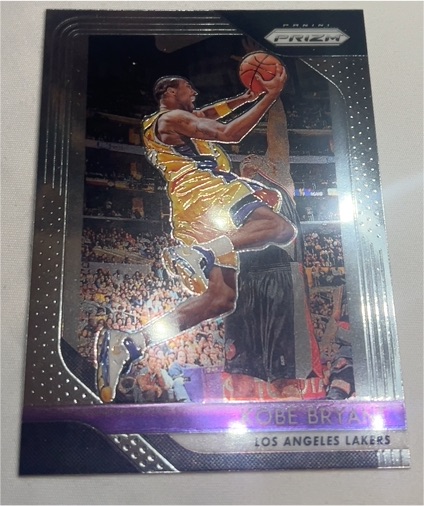 2018-19 Panini Prizm #15 Kobe Bryant — front