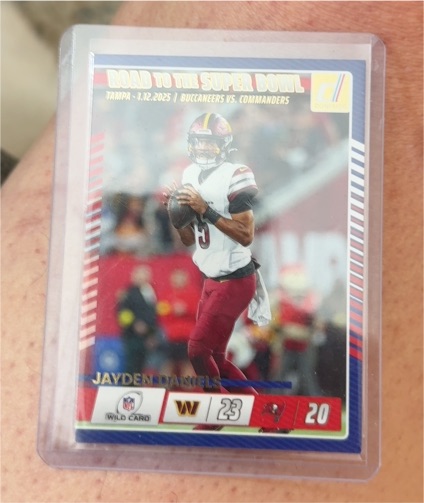 2025 Panini Donruss #5 Jayden Daniels — front