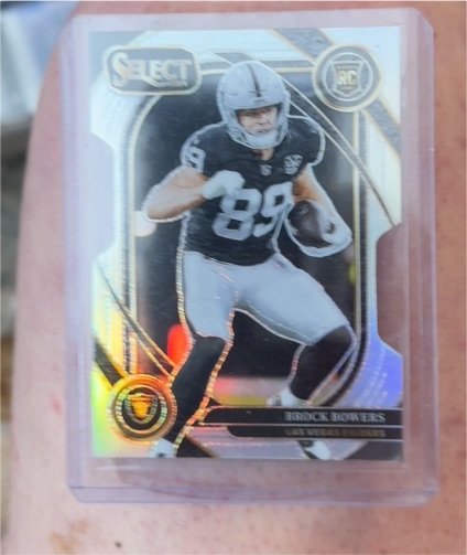 2024 Panini Select #222 Brock Bowers RC Club Level Silver Prizm Die-Cut — front
