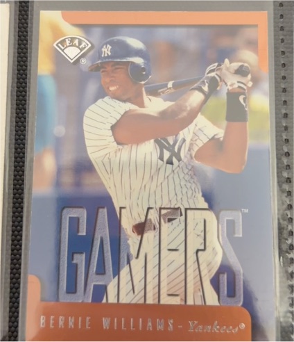1997 Leaf #386 Bernie Williams — front