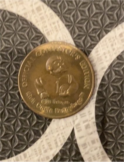 1998 Monopoly NFL Football Rich Uncle Pennybags Coin Toss Collector Token — front