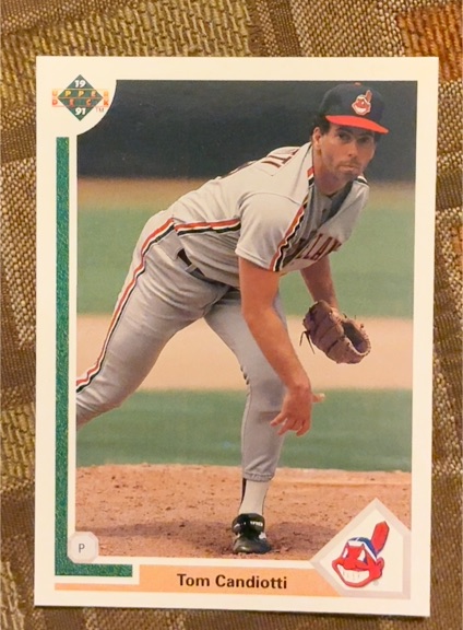 1991 Upper Deck #218 Tom Candiotti — front