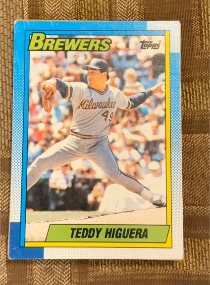 1990 Topps #15 Teddy Higuera — front
