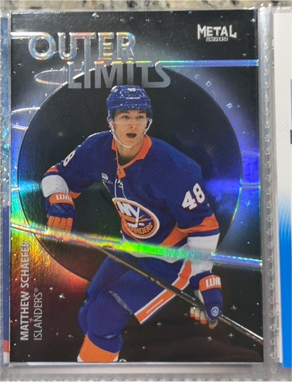 2025-26 SkyBox Metal Universe #OL-36 Matthew Schaefer Outer Limits — front