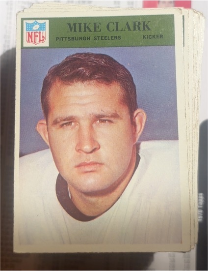 1966 Philadelphia #148 Mike Clark — front