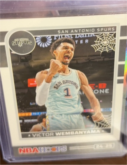 2024-25 Panini Haunted Hoops #70 Victor Wembanyama — front