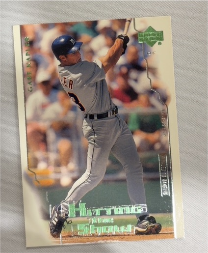 2000 Upper Deck Hitter's Club #78 Gabe Kapler — front