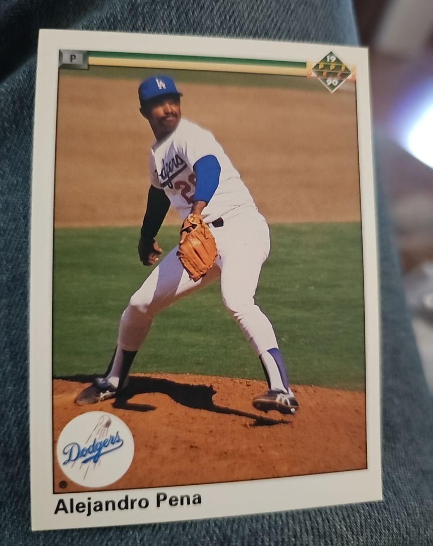 1990 Upper Deck #279 Alejandro Pena — front