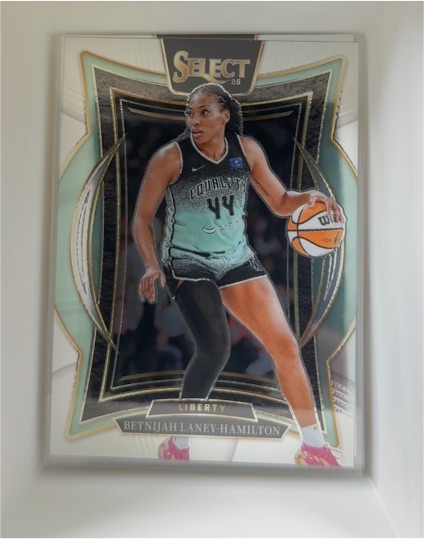 2024 Panini Select WNBA #11 Betnijah Laney-Hamilton — front