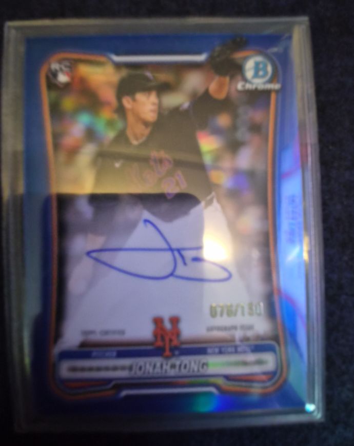 2026 Bowman Chrome #CRA-JT Jonah Tong True Blue Rookie Auto — front