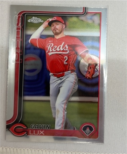 2025 Topps Chrome #237 Gavin Lux — front