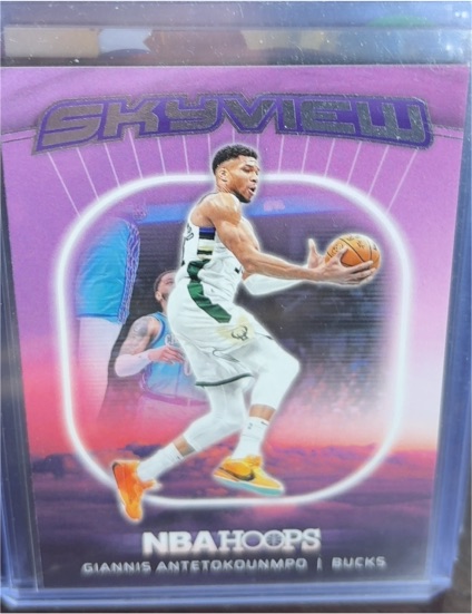 2024-25 Panini NBA Hoops #7 Giannis Antetokounmpo Skyview — front