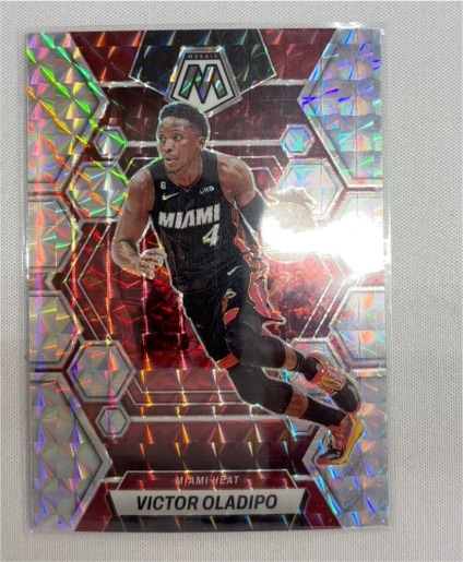 2022-23 Panini Mosaic #130 Victor Oladipo — front