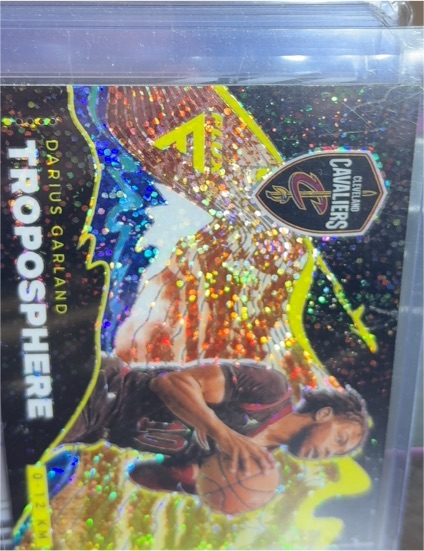 2020-21 Panini Flux Troposphere #14 Darius Garland — front