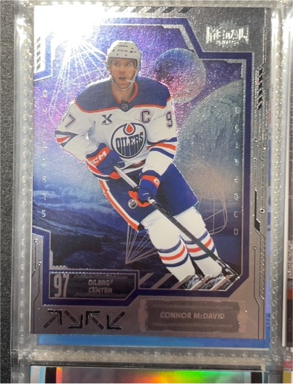 2025-26 SkyBox Metal Universe #7 Connor McDavid — front