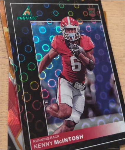 2023 Panini Chronicles Draft Picks Pinnacle #25 Kenny McIntosh — front