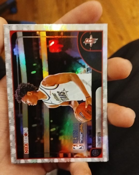2025-26 Topps NBA Hoops #300 Amen Thompson — front