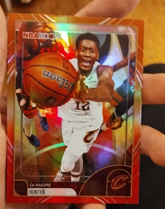2025-26 Topps NBA Hoops #150 De'Andre Hunter — front