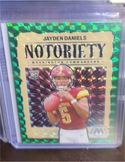 2024 Panini Mosaic #19 Jayden Daniels — front
