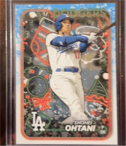 2024 Topps Holiday #H1 Shohei Ohtani — front