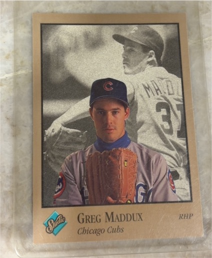 1992 Studio #15 Greg Maddux Chicago Cubs — front