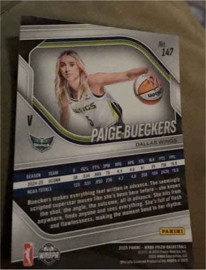 2025 Panini Prizm WNBA #147 Paige Bueckers — front