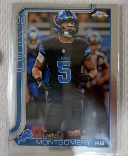 2025 Topps Chrome #103 David Montgomery — front