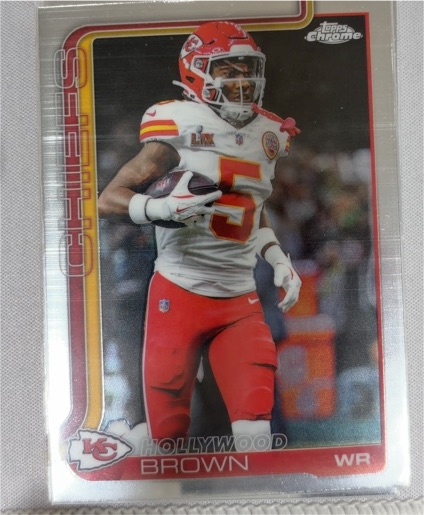 2025 Topps Chrome #146 Hollywood Brown — front