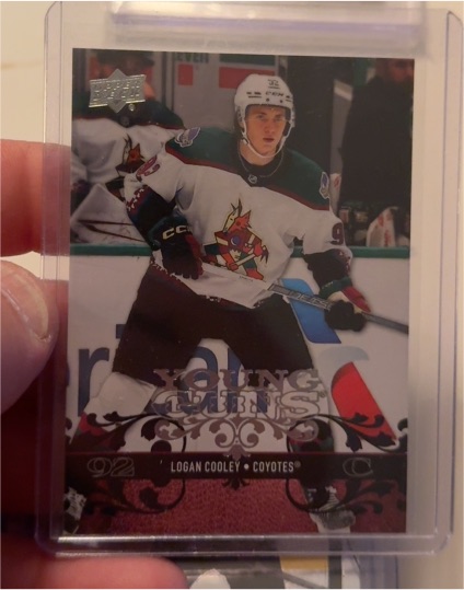 2023-24 Upper Deck Extended Series 2008-09 Retro Young Guns #T-35 Logan Cooley — front