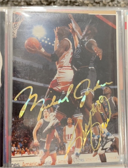 1990 Michael Jordan Chicago Bulls Signed Photo — front