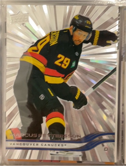 2025-26 Upper Deck Series 2 Outburst Silver #428 Marcus Pettersson — front