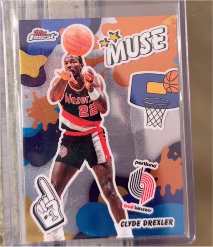 2025-26 Topps Finest #M-22 Clyde Drexler Muse — front