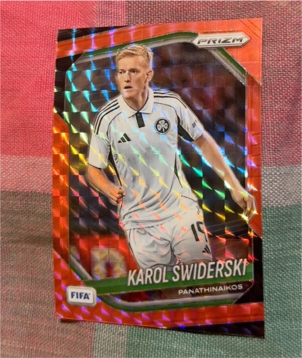2025-26 Panini Prizm FIFA #19 Karol Swiderski — front