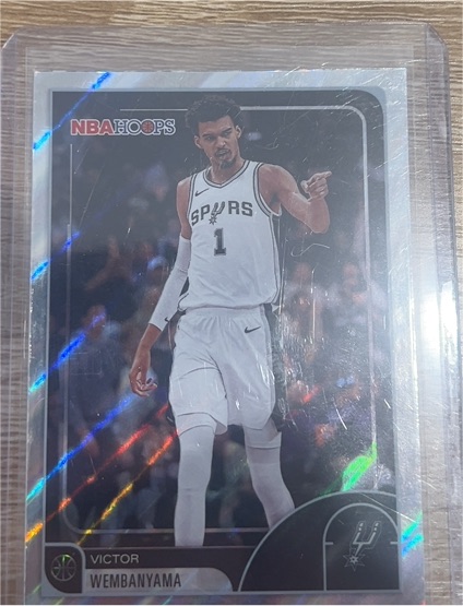 2025-26 Topps NBA Hoops #30 Victor Wembanyama — front