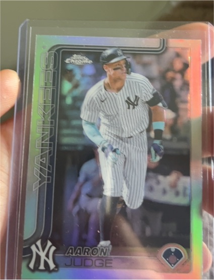 2025 Topps Chrome #99 Aaron Judge — front