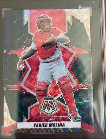 2022 Panini Mosaic #83 Yadier Molina — front