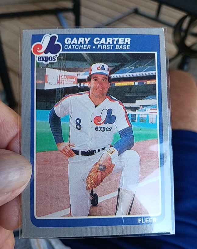 1985 Fleer #393 Gary Carter — front