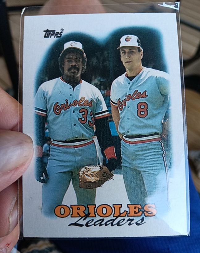 1988 Topps #51 Orioles Leaders Eddie Murray/Cal Ripken Jr. — front