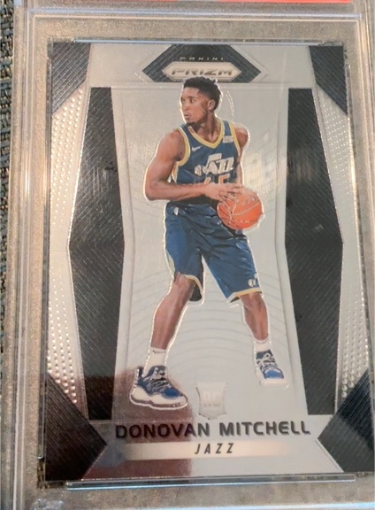 2017-18 Panini Prizm #117 Donovan Mitchell — front