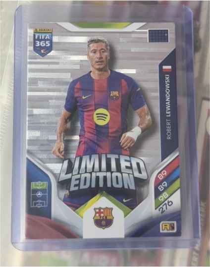 2026 Panini Adrenalyn XL FIFA 365 Limited Edition #Robert Lewandowski — front