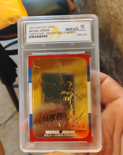 1998 Fleer 23KT Gold #Michael Jordan — front