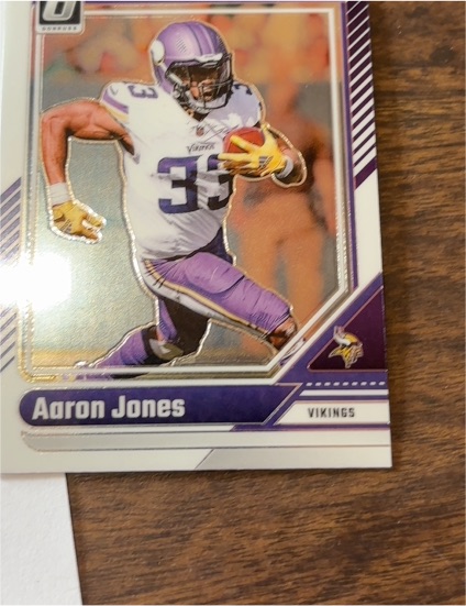 2024 Panini Donruss Optic #128 Aaron Jones — front