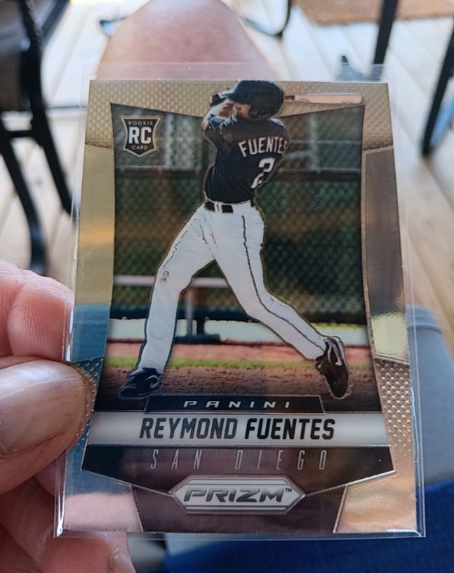 2014 Panini Prizm #175 Reymond Fuentes — front