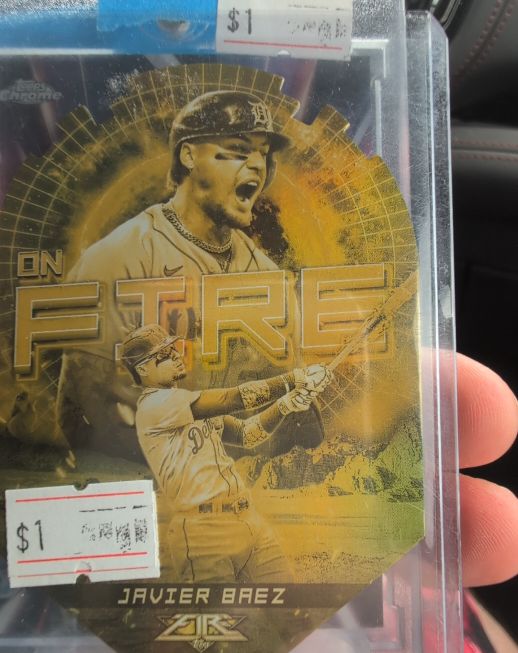 2022 Topps Fire #EF-22 Javier Baez On Fire Gold Minted Die-Cut — front