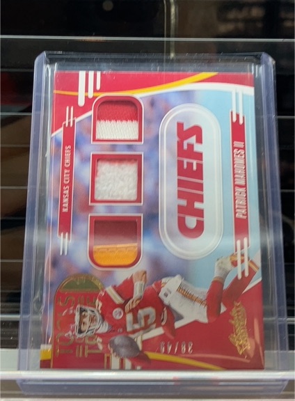 2025 Panini Absolute Tools of the Trade #TTT-PMA Patrick Mahomes II Triple Patch /199 — front
