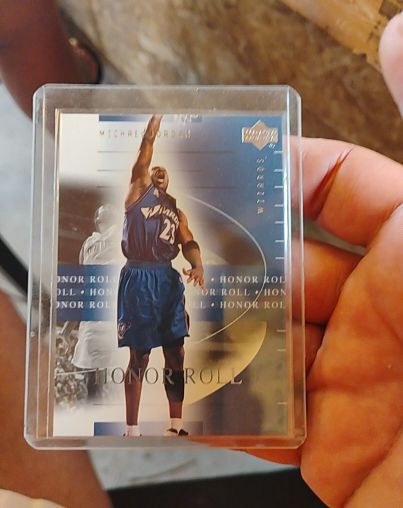 2001-02 Upper Deck Honor Roll #90 Michael Jordan — front