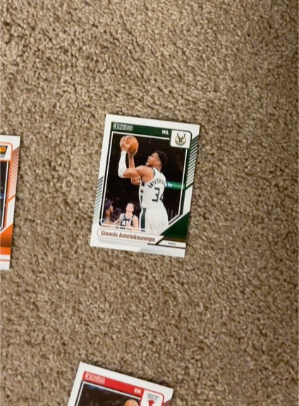 2021 Donruss #3 Giannis Antetokounmpo — front