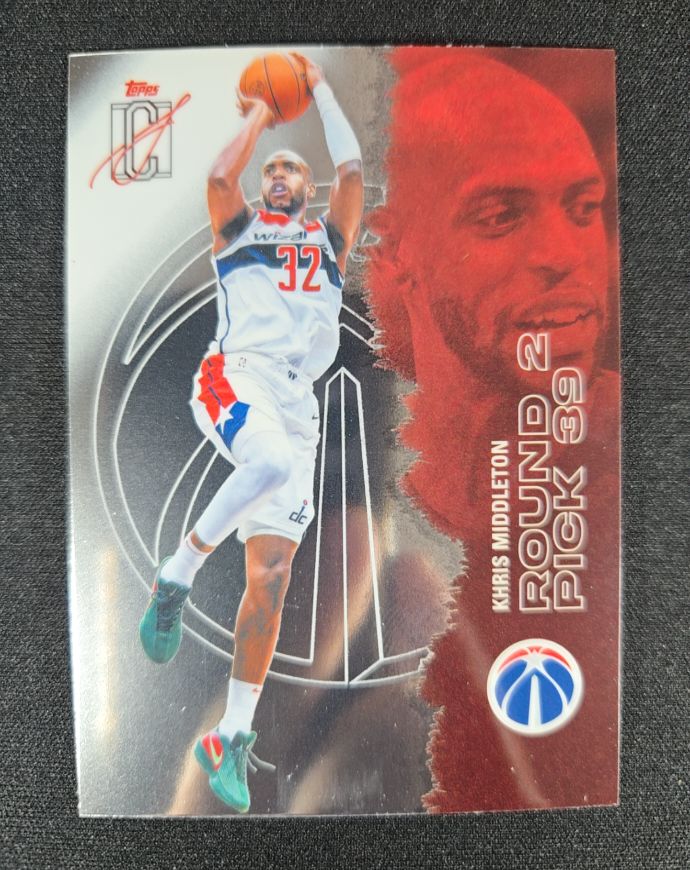 2026 Topps Signature Class #12 Khris Middleton — front