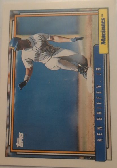 1992 Topps #50 Ken Griffey Jr Seattle Mariners — front